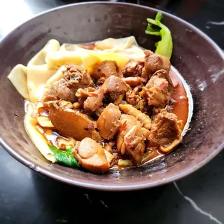 Spicy Big Plate Chicken with HandMade Noodle (Small)