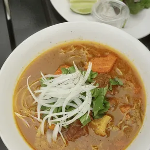 Mì Bò Kho - Beef Stew Noodles