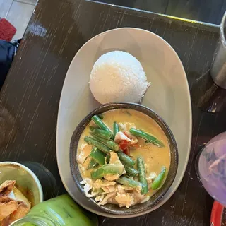 Panang Curry** Lunch Special