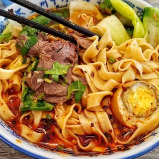 SPICY BEEF NOODLE