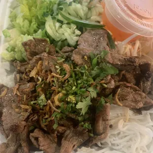 Steak noodles