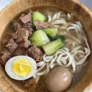 B1. Braised Beef Noodle Soup