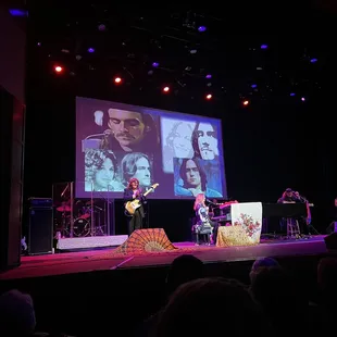 Carole King cover band Tapestry