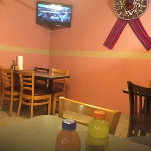 Small area for dining.