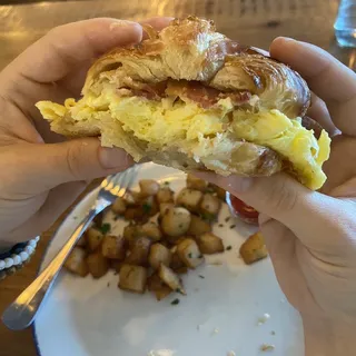 Croissant Sandwich