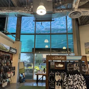 How beautiful are those windows!