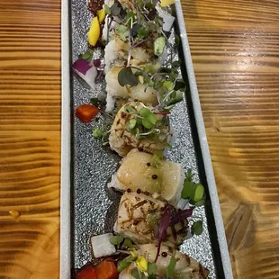 Spicy Scallop Sushi Roll