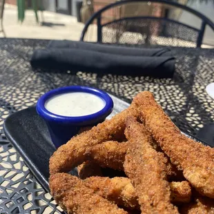 Fried pickles