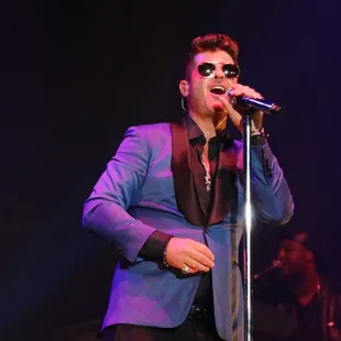 Robin Thicke 2019