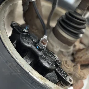 Missing bolts, has rubber cover