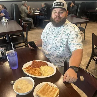 Corned Beef Hash & Eggs