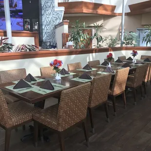 sushi and sashimi, interior