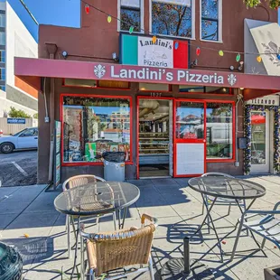 Landini&apos;s offers up warm Paninis layered with imported meats and cheeses, Florentine-inspired pasta, and a fine selection of beers and wines