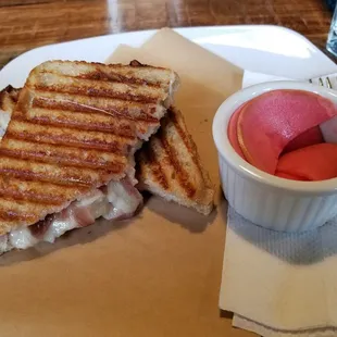 Local sheepsmilk cheese with shallot confit, excellent!