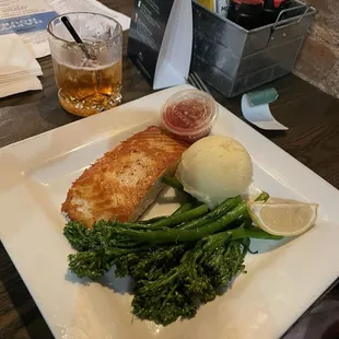 Salmon pan seared with mashed potatoes and fresh broccoli. Excellent meal for a Birthday celebration!