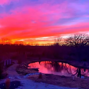 An amazing outdoor shopping atmosphere!
