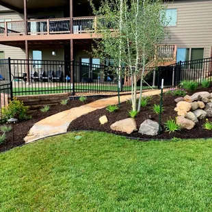 Plantings plus character.