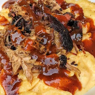 Mac &amp; Cheese with BBQ Pulled Pork | Instagram: @telephonesmoothie