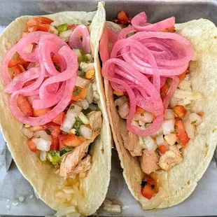 Landmark Tacos with Chicken | Instagram: @telephonesmoothie