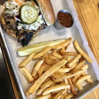 Smoked Pulled Pork Sandwich