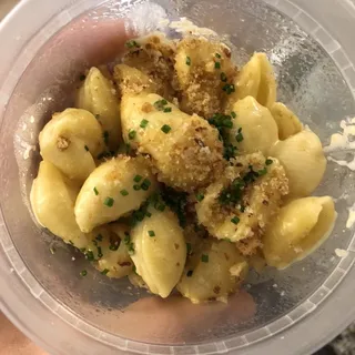 Macaroni and Cheese Bowl