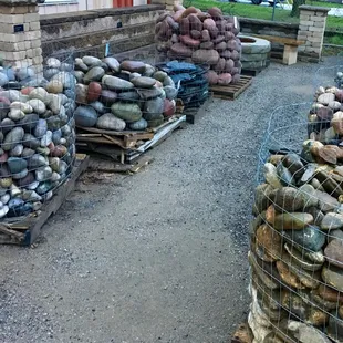 More decorative cobbles....