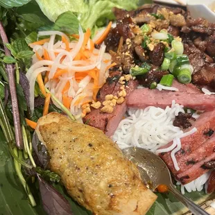 Combo Vermicelli Tray - close up