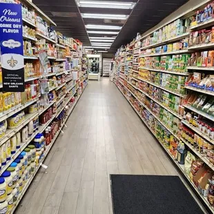 a grocery store aisle