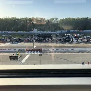 Pictures of Langley from top of grand stands before and during races
