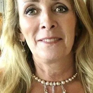 Lisa C.