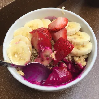 Pitaya Acai Bowl