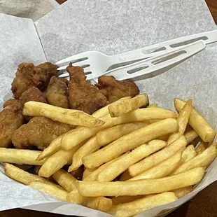 combined Side Fries and Side Hawaiian Chicken Bites