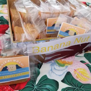 Banana Nut Mochi... sounds yummy!
