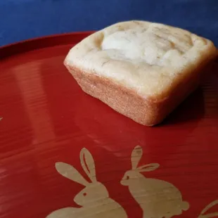 Side view of the Ube Mochi