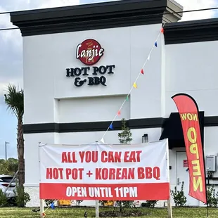 *:｡ﾟ ƪ(*‿*)ノ NOW OPEN right here in the neighborhood!   *:｡ﾟ \ (･‿･) /ﾟ*:｡ﾟ#supportlocal