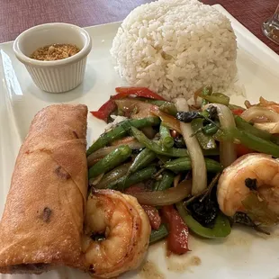 Pad basil lunch. Only 3 shrimp with the entree.