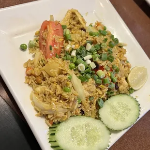 L17. Khao Pad Pinapple