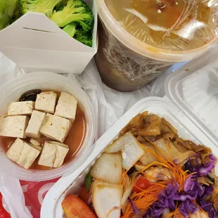 Expensive extra side of vegetables for tomyum soup 10/29/24