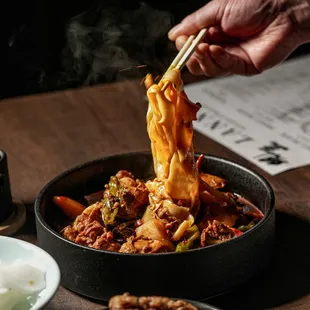 Big plate chicken with extra noodles