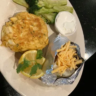 Single Crab Cake Platter
