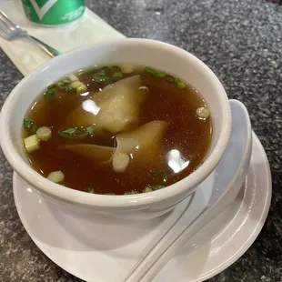 Wonton soup