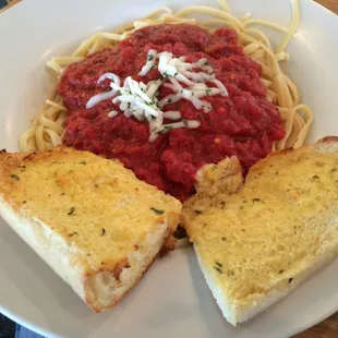 Linguini with marinara!