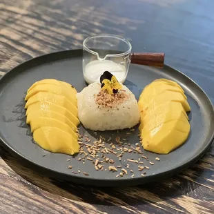 mango and sweet sticky rice $8.95