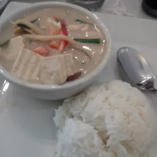 L-Green Curry Lunch Special