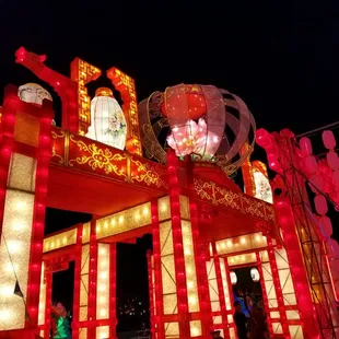 This was gorgeous all lit up