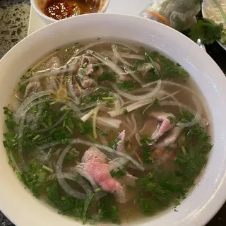 P3. Eye Round Steak, Well Done Brisket Pho