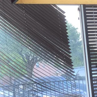 the outside of the restaurant