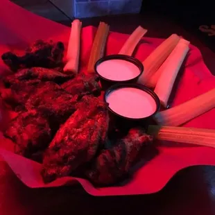 Karaoke nights on Thursdays at Lantern st Grill and Taphouse. lots of specials food and drinks Play pool play games with prizes