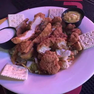 Karaoke nights on Thursdays at Lantern st Grill and Taphouse. lots of specials food and drinks Play pool play games with prizes