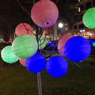 Beautiful Lighted Lanterns...